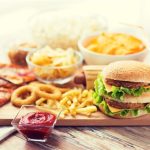 أطعمة لا يُنصح بها في وجبة الفطور