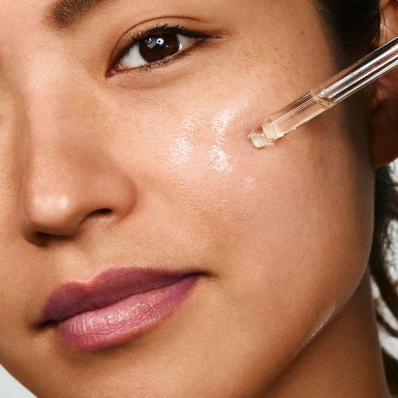 العناية بالبشرة