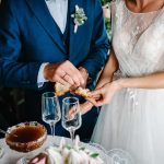 الأكل في صمت هي الأغرب.. 10 طقوس زفاف غير عادية من جميع أنحاء العالم