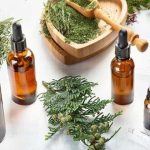 لصيف منتعش.. جربي هذه الزيوت العطرية