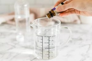 كيفية تنظيف الأحذية ذات الرائحة الكريهة بالخل الأبيض؟