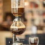 لأصحاب الذوق الرفيع اليك فنجان قهوة مختصة