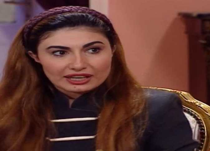 الفنانة جميلة عزيز