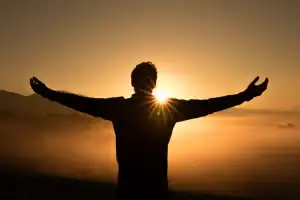 أعداء النجاح الخمسة.. وكيفية هزيمتهم