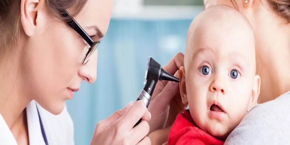 نصائح للوقاية من فقدان السمع عند الأطفال ..اتبعيها
