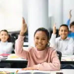 تعامل الطفل مع زملائه في المدرسة