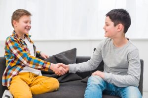 حل الخلافات بين الأطفال