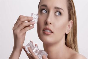 الثلج على البشرة