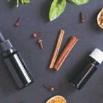 دليل شامل لاستخدام الزيوت العطرية.. من الفوائد إلى الاحتياطات