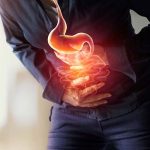 كيفية التخلص من انتفاخ المعدة.. 8 خطوات سهلة