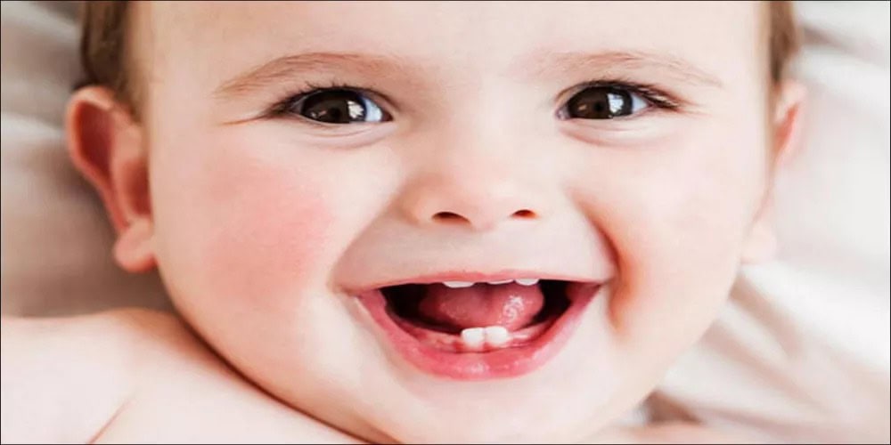 كيف تتعاملين مع الرضيع في مرحلة التسنين
