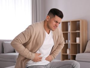 التهاب القولون.. الأسباب وطرق العلاج