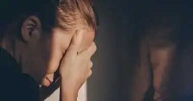 الضغوط اليومية والهلاوس