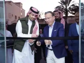 "الوعلان للتجارة" تفتتح مركزا متكاملا لعلامة "رينو" الفرنسية في مدينة الرياض