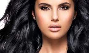 حنة الشعر باللون الأسود