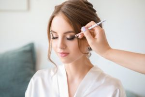 9أخطاء شائعة في مكياج العروس ..كيفية تجنبها