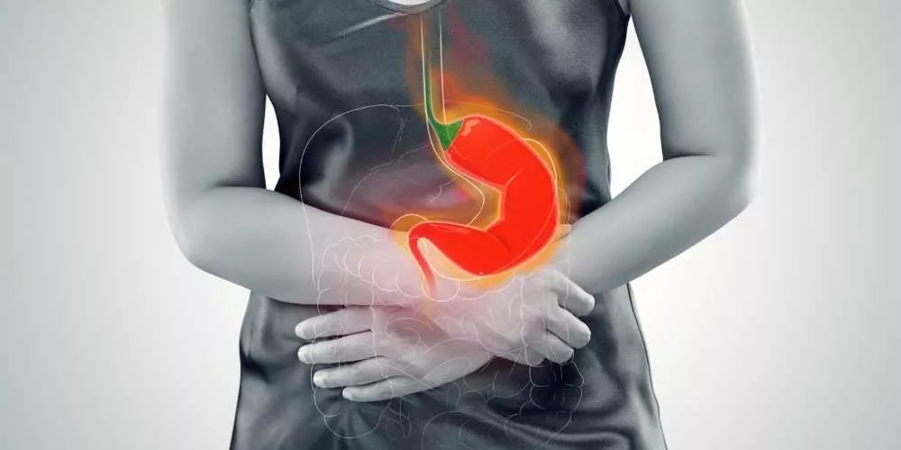 5 مشوبات تخفف من حرقان المعدة.. تخلصي من الألم في وقت قليل