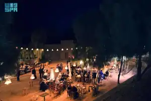 العُلا تستقطب السياح من الداخل والخارج خلال إجازة منتصف العام الدراسي