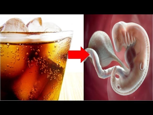 "كوكاكولا".. ما لا تعرفه عن أضرار المشروبات الغازية