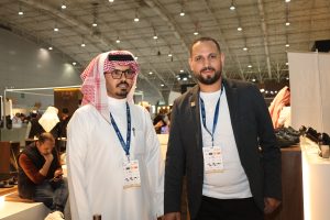 محمد جمال، مشرف مبيعات شركة "tasooma" السعودية المتخصصة في المستلزمات والأحذية الرجالية