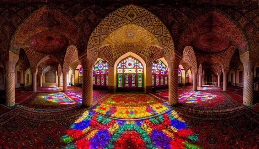تصميم الأنماط الهندسية: دليلك للعمارة الإسلامية