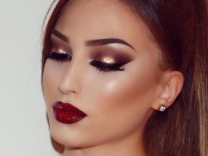 مكياج حفلات ساحر: تألقي كنجمة ليلية