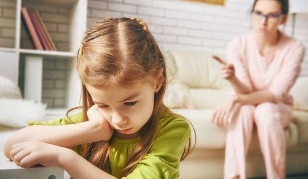 بر الوالدين: كيف تجعلين طفلك مطيع للاوامر