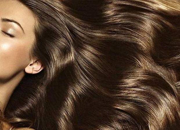 14 حيلة لشعر أكثر صحة وكثافة
