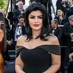 "الأسود يليق بها".. ميلا الزهراني تخطف الأضواء في كان 2025 بإطلالة كلاسيكية ساحرة