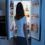 5 أفعال خاطئة تسبب تلف الثلاجة وتقصير عمرها الافتراضي.. منها فتح وغلق الباب بكثرة