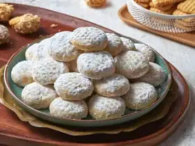5 نصائح عند تناول الكحك والحلويات.. تجنبي الضرر وتمتعي بوقتك مع أسرتك