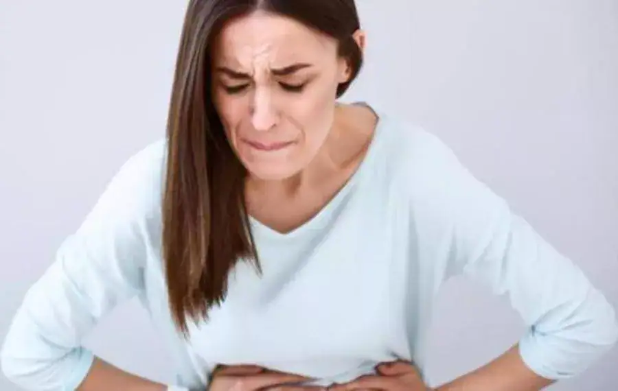 احذري من هذه الأعراض الخمسة الصباحية لسرطان المعدة