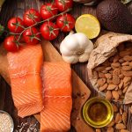 أطعمة تعزز إنتاج الحليب عند الأمهات المرضعات: غذاء الأم لصحة الطفل