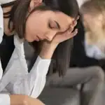 أبرز أسباب الشعور بالتوتر والقلق.. النظام الغذائي يلعب دورا كبيرا