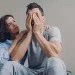 4 علامات تظهر على الزوج تشير إلى احتياجة للدعم.. انتبهي لها