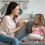 كيف تتبعين طريقة الثواب والعقاب في تربية أبنائك؟.. اتبعي النصائح التالية