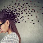 هل يصاب الشباب بالزهايمر؟ تزايد حالات الخرف المبكر