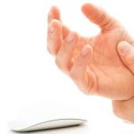 أعراض التهاب المفاصل.. اذهبي لزيارة الطبيب في هذه الحالة