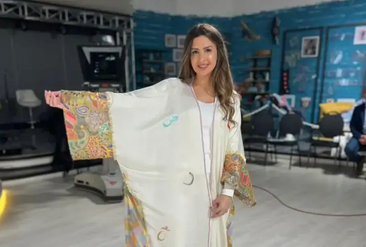 لتبدين في أجمل صورة.. أزياء منزلية تناسب السهرات والتجمعات العائلية خلال العيد