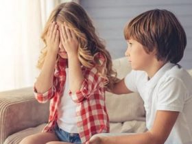 كيف تعلمين أطفالك ثقافة الاعتذار؟.. تعلي من شأنهم وسط الآخرين