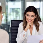 كيف تكسبين ثقة مديراتكِ بعد كبوات العمل؟.. السر في هذه الخطوات