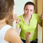 كيف تتعاملين مع جيرانك المتطفلين؟.. وضع الحدود هو أساس العلاقات الناجحة