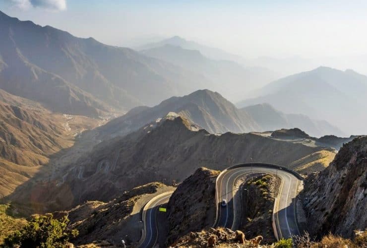 جبال السودة: سحر الطبيعة وروح المكان