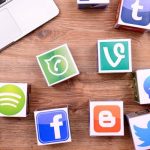 وسائل التواصل الإجتماعي.. هل المحتوى غير الجاد يغير الذوق العام؟