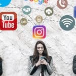 السوشيال ميديا.. هل تعيد تعريف السعادة لدى الشباب؟