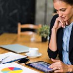 العلاقة الطيبة والأثر الحسن.. أساس النجاح في بيئة العمل