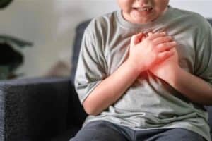 للحفاظ على صحة قلب طفلك.. 5 خطوات أساسية للآباء