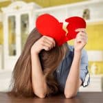 القبول بعد الصدمات ليس استسلامًا.. قوة الاستسلام في مواجهة الألم