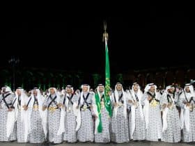 ثوب المرودن.. رمز الهيبة والتراث النجدي