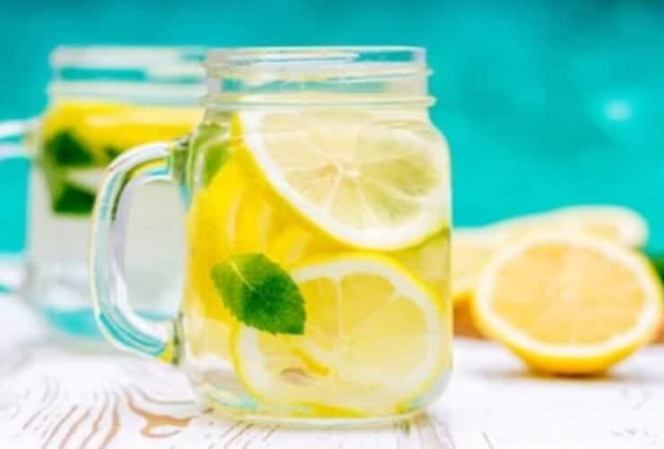 الجفاف المزمن: خطر صامت يهدد صحة كبار السن ومناعتهم